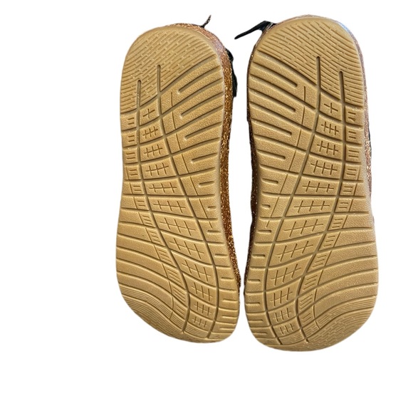 NIB Earth Origins Aurora Jolene black bootie. - Picture 4 of 6